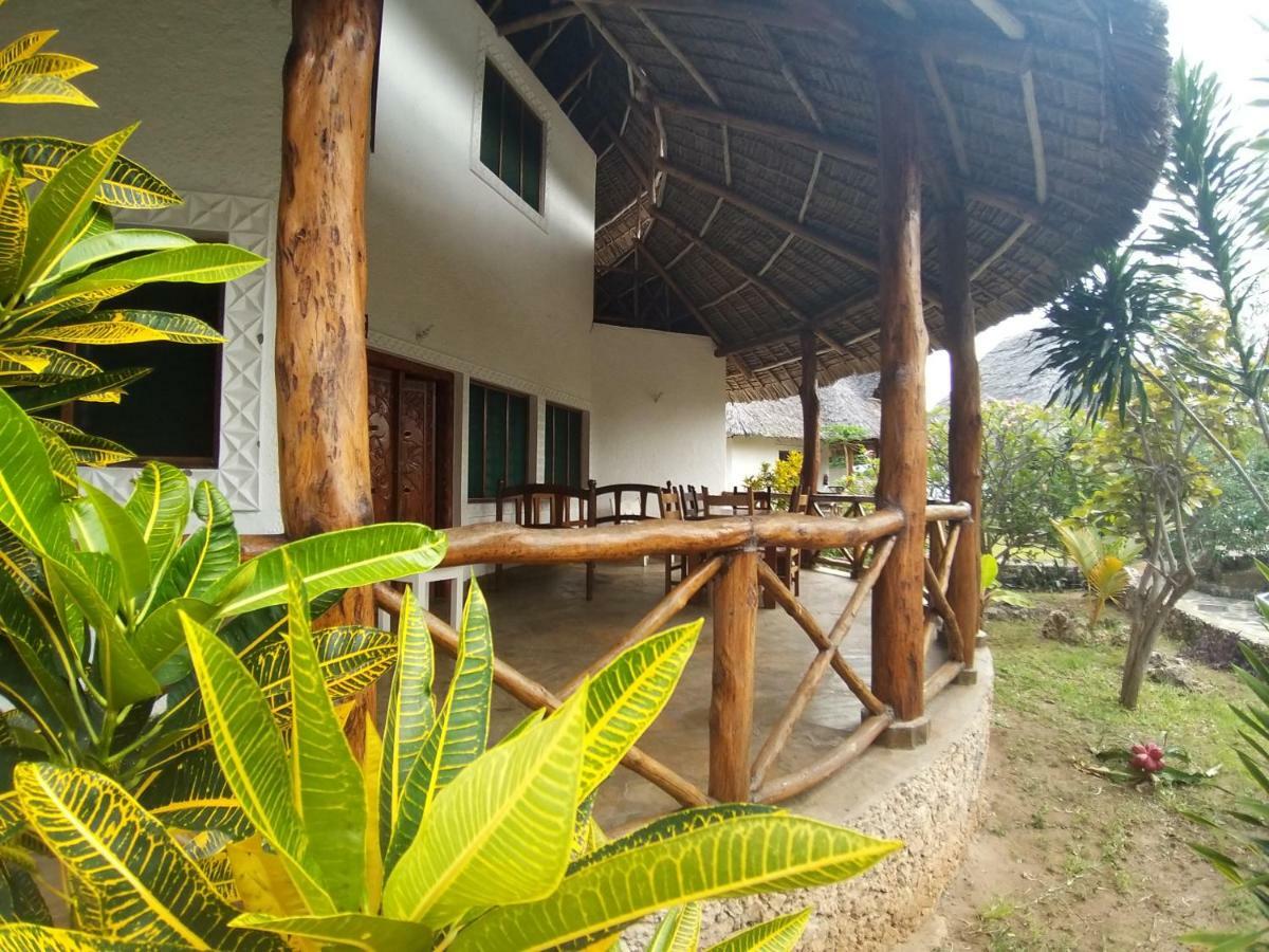 Malaika Beach Villas มาลินดี ภายนอก รูปภาพ