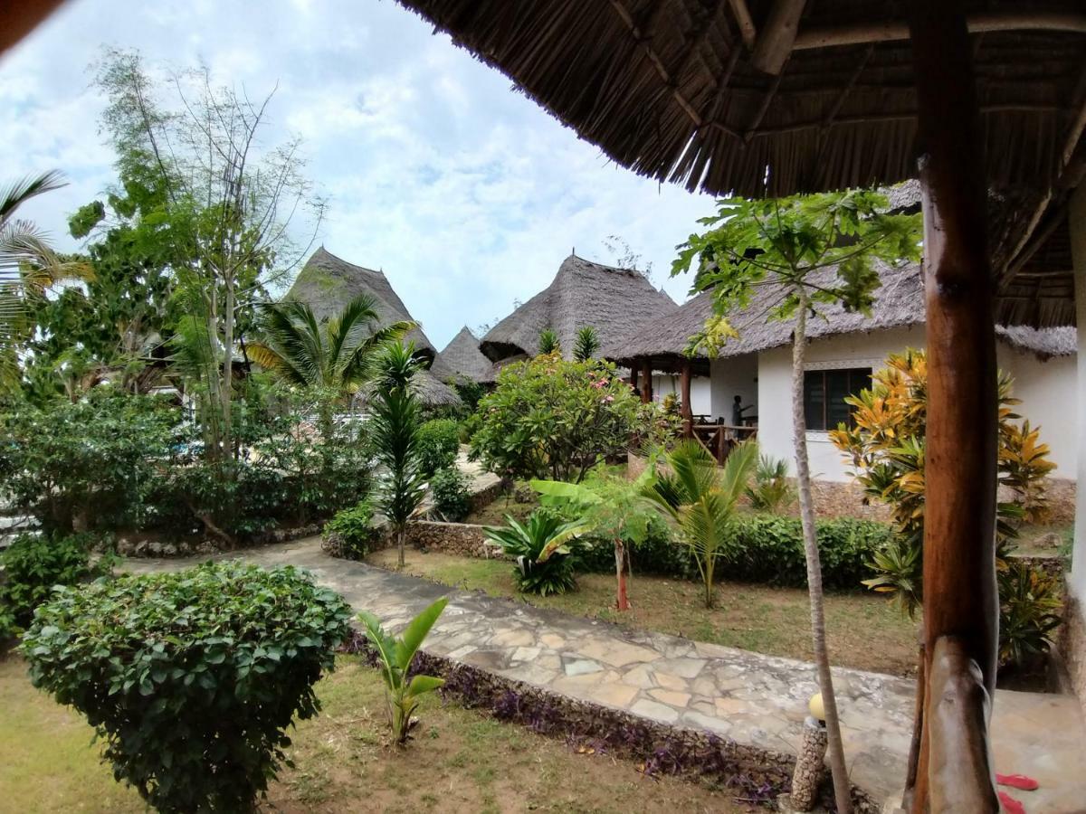 Malaika Beach Villas มาลินดี ภายนอก รูปภาพ