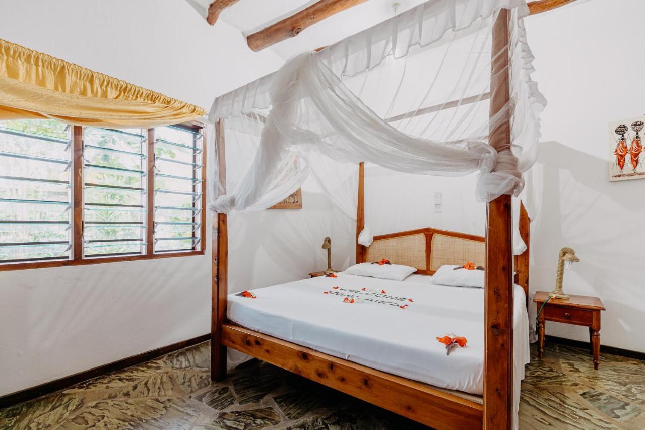 Malaika Beach Villas มาลินดี ภายนอก รูปภาพ