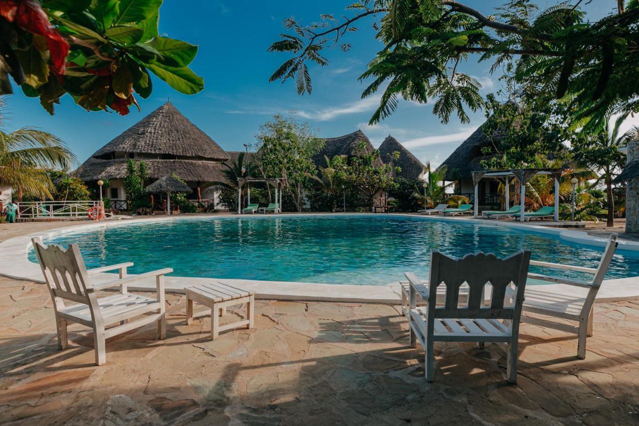 Malaika Beach Villas มาลินดี ภายนอก รูปภาพ